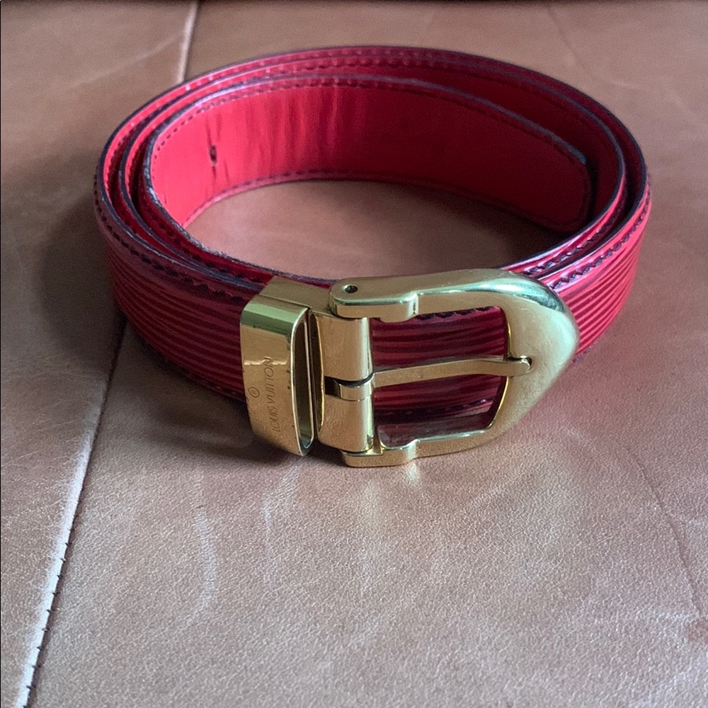 ❤️💛Louis Vuitton Red Leather Epi Belt with Gold Buckle❤️💛